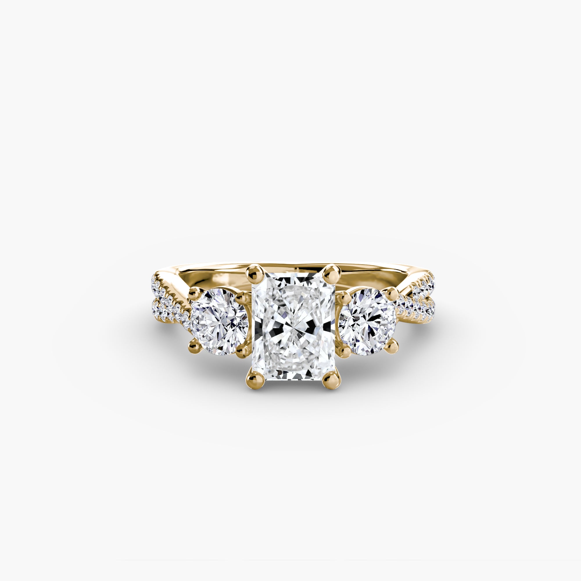 Anello con Tre Pietre e Fascia Pavé 2