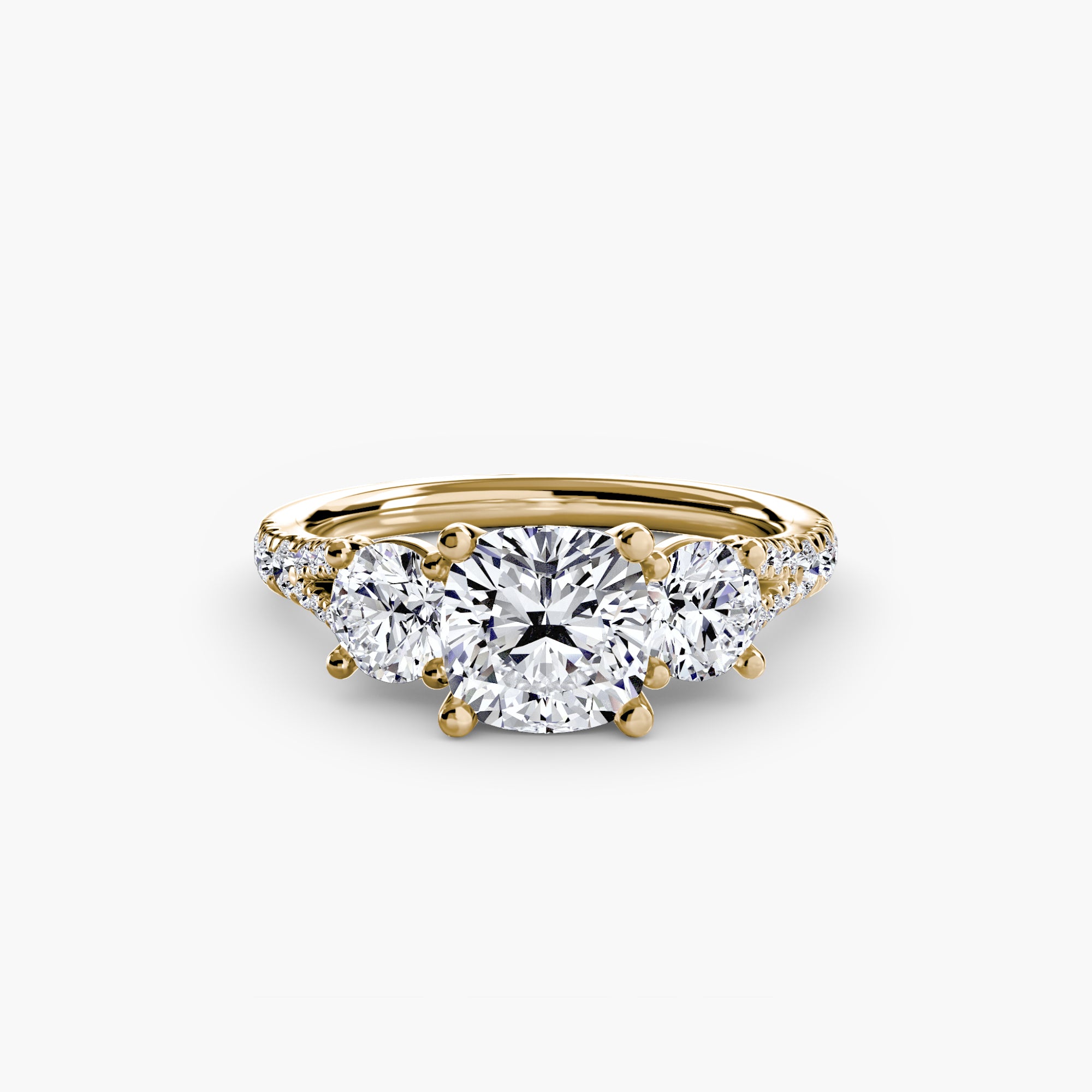 Anello con Tre Pietre e Fascia Pavé 3