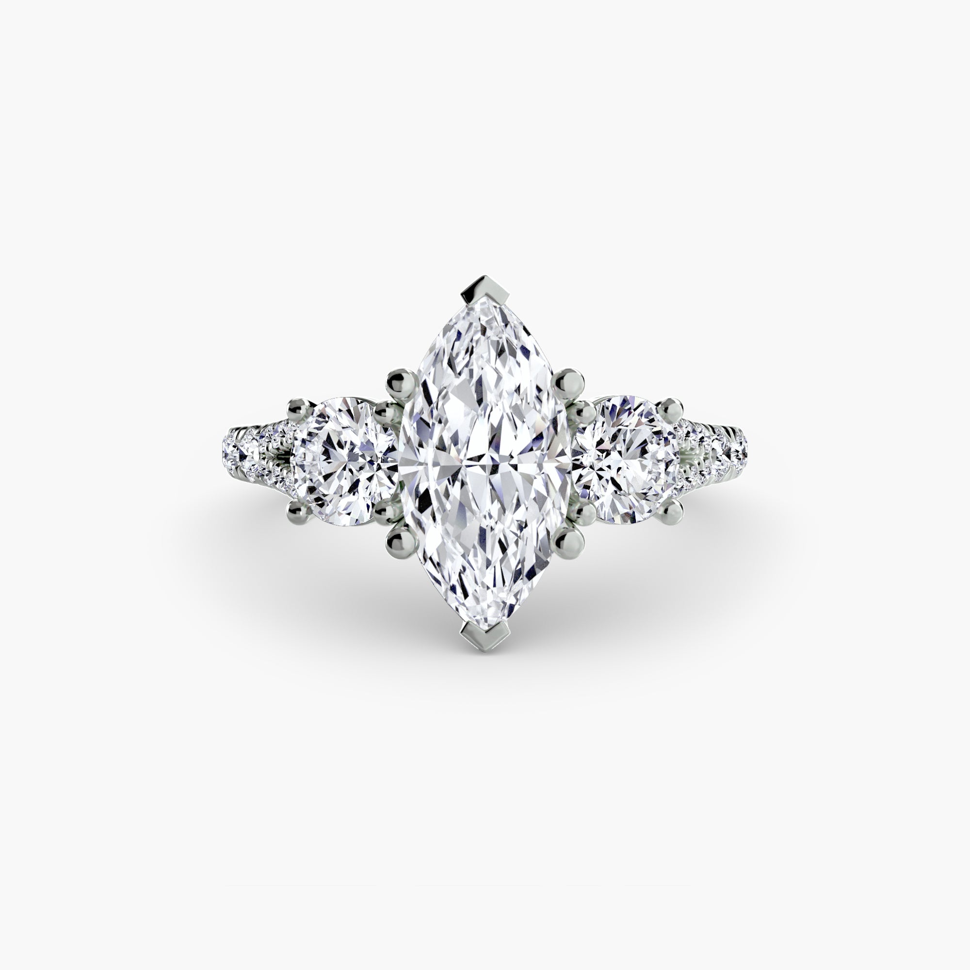 Anello con Tre Pietre e Fascia Pavé 3