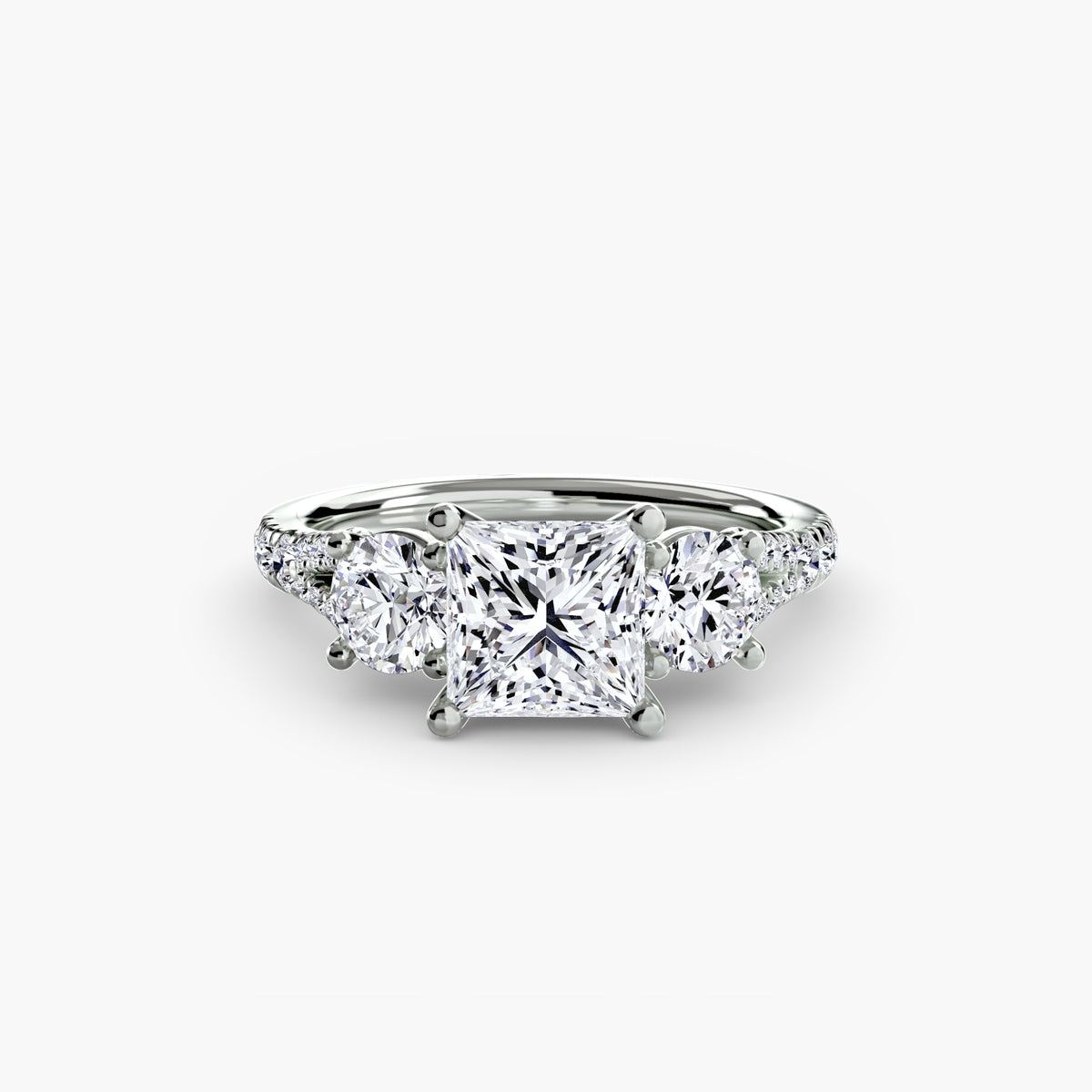 Anello con Tre Pietre e Fascia Pavé 3