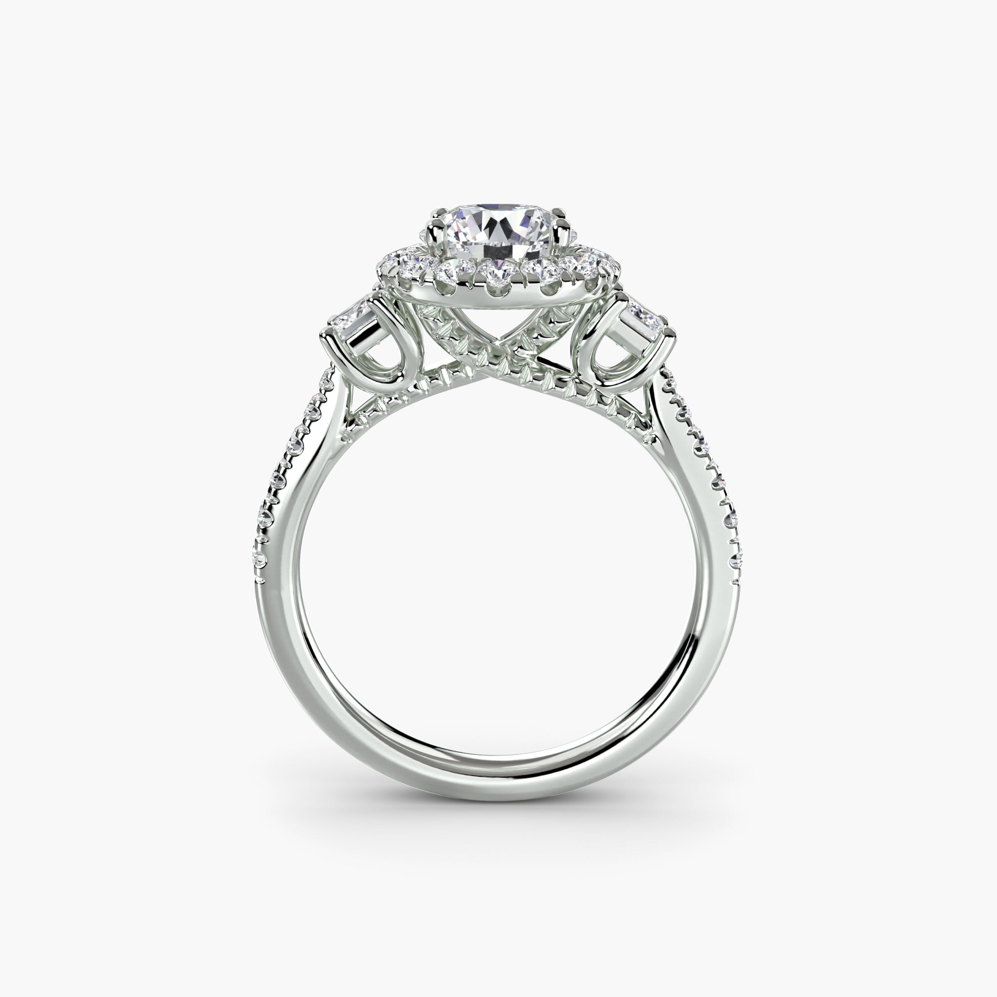 Anello con Tre Pietre e Corona 2
