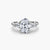 Anello con Cinque Pietre e Fascia Pavé