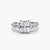 Anello con Cinque Pietre e Fascia Pavé