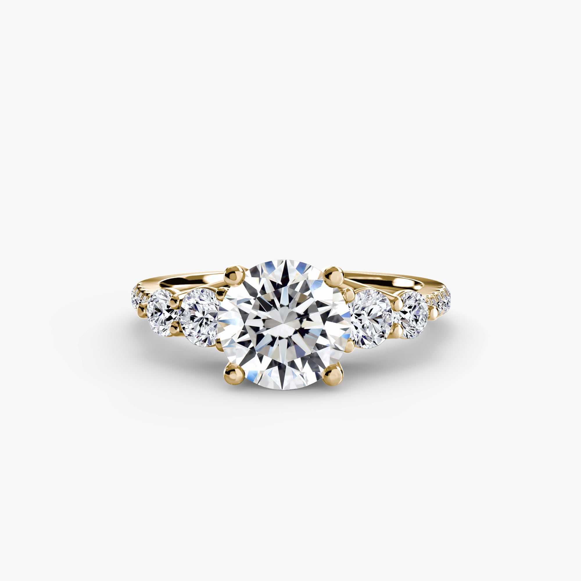 Anello con Cinque Pietre e Fascia Pavé