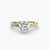 Anello Emerald con Pavé Intrecciato