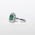 Anello in Oro Bianco 18KT con Smeraldo da 2,28 carati e contorno Diamanti