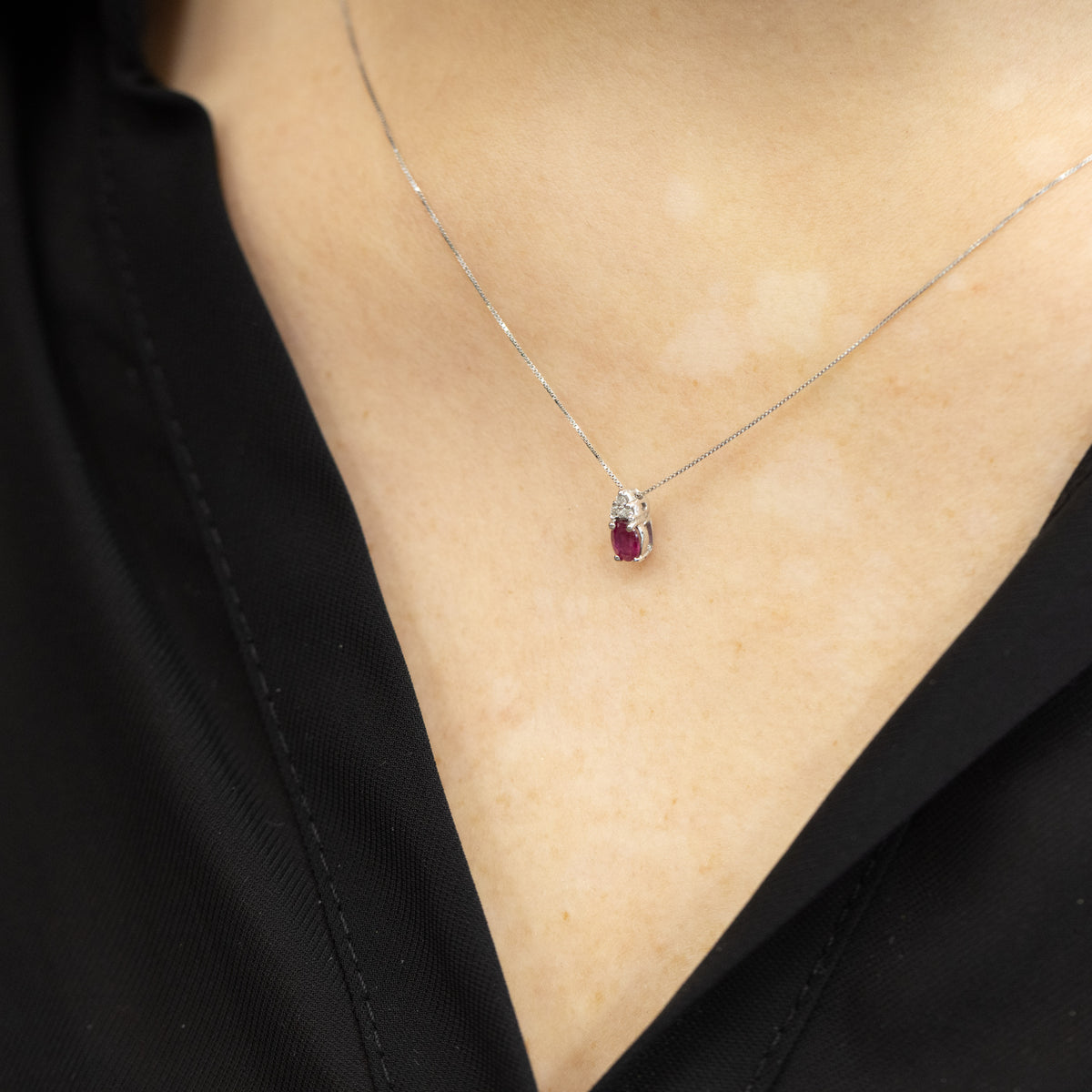 18K White Gold Necklace with Ruby and Diamond Pendant