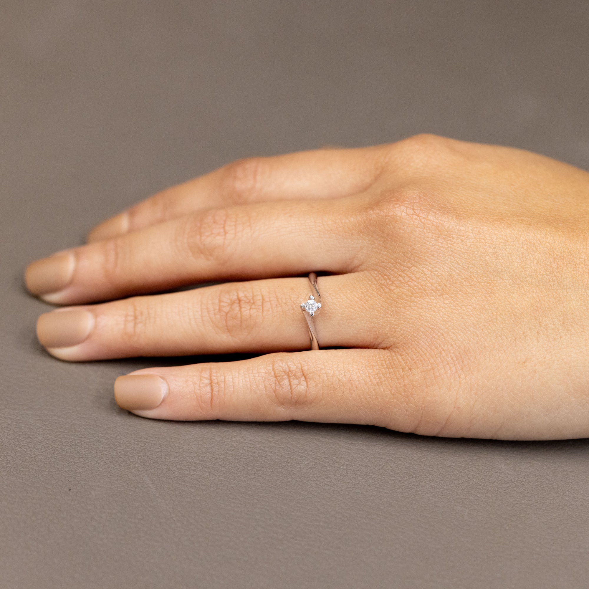 10 Carati Prezzo Prezzo Solitario Oro Bianco Anello Di