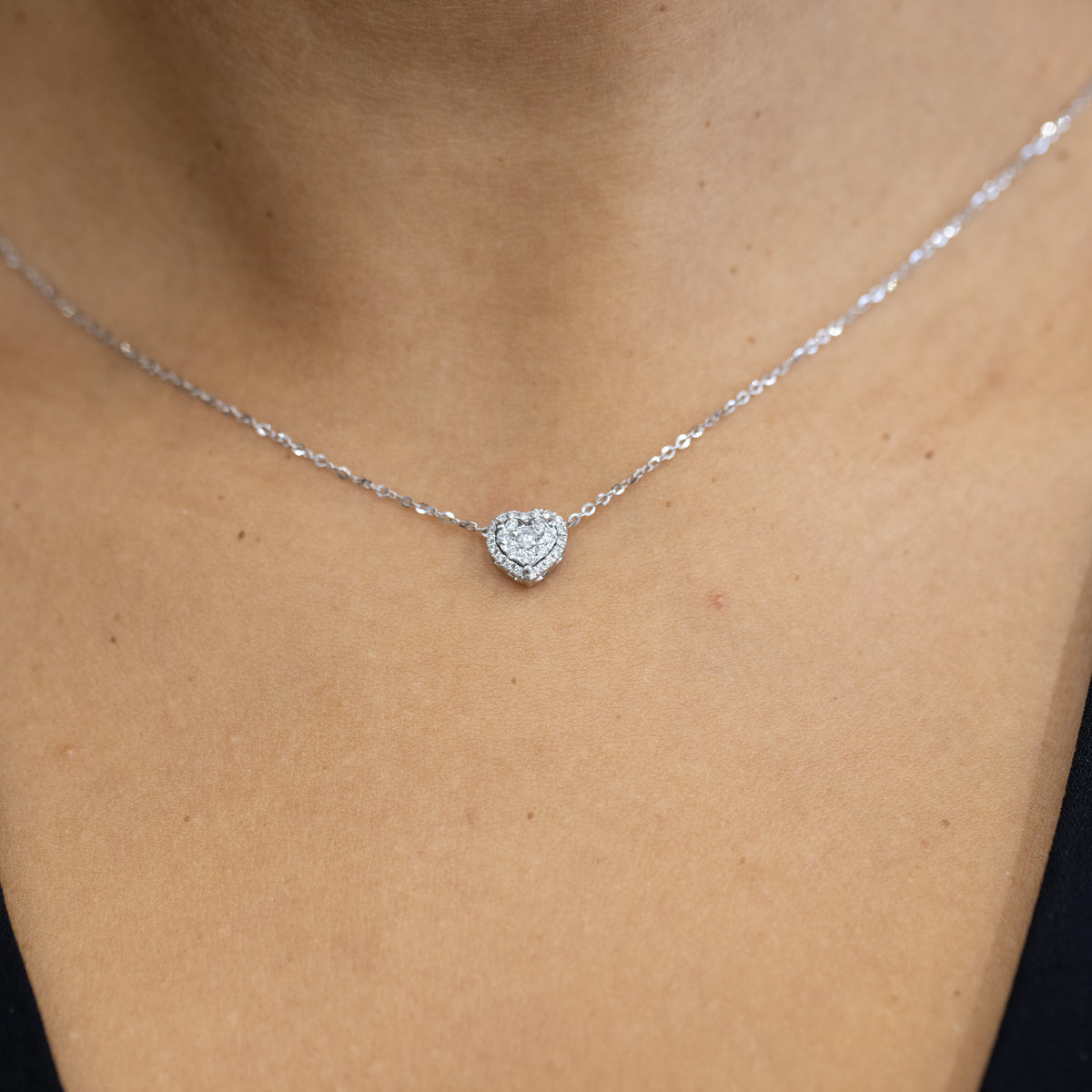 18KT White Gold Heart Pendant Necklace with Pavè Diamonds