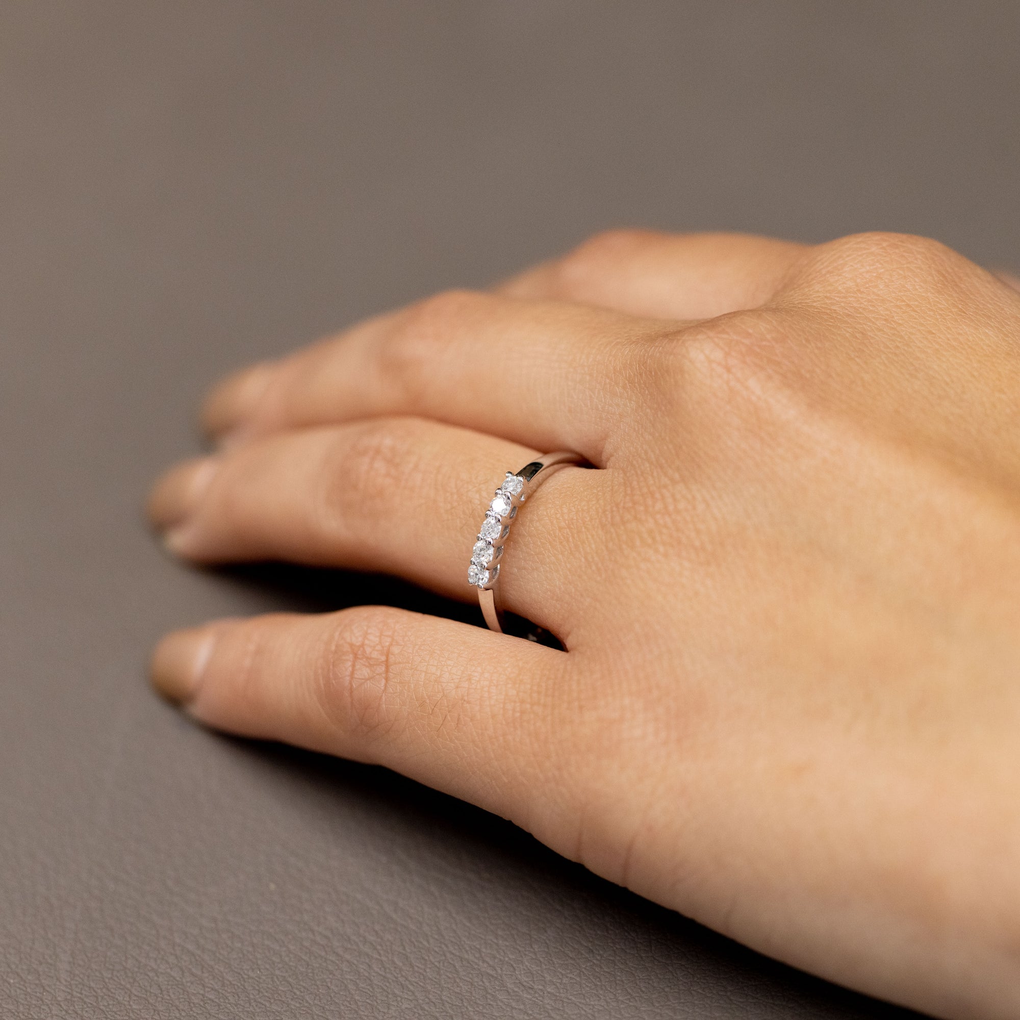 Fidanzamento Veretta Oro Bianco Zirconi Veretta Oro Bianco E