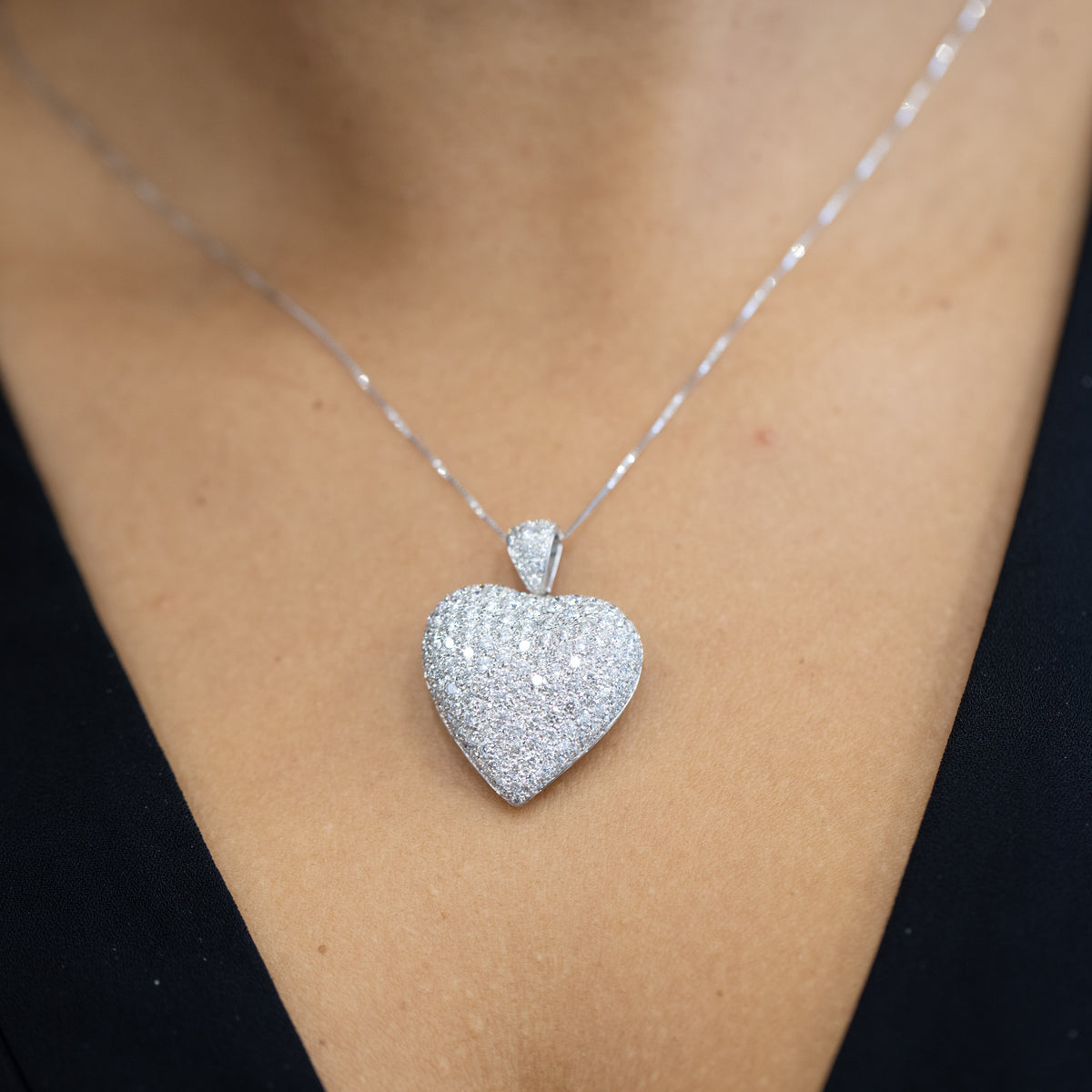 18KT White Gold and 4.24KT Diamonds Fantasy Heart Pendant