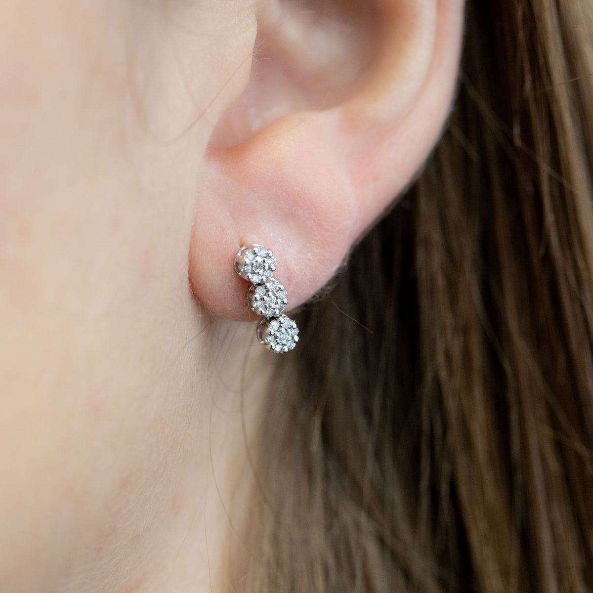 18Kt White Gold Pave' Flower Shape Drop Earrings 