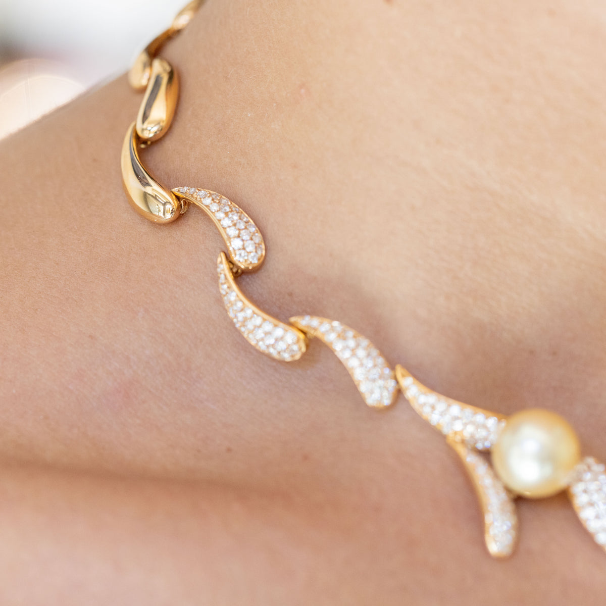 Collana Collier in Oro Rosa 18KT con diamanti taglio brillante e Perle Gold Australia