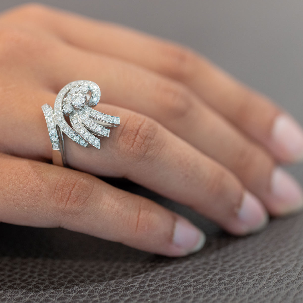 Anello Fantasia in Oro Bianco 18 kt con Diamanti Taglio Brillante