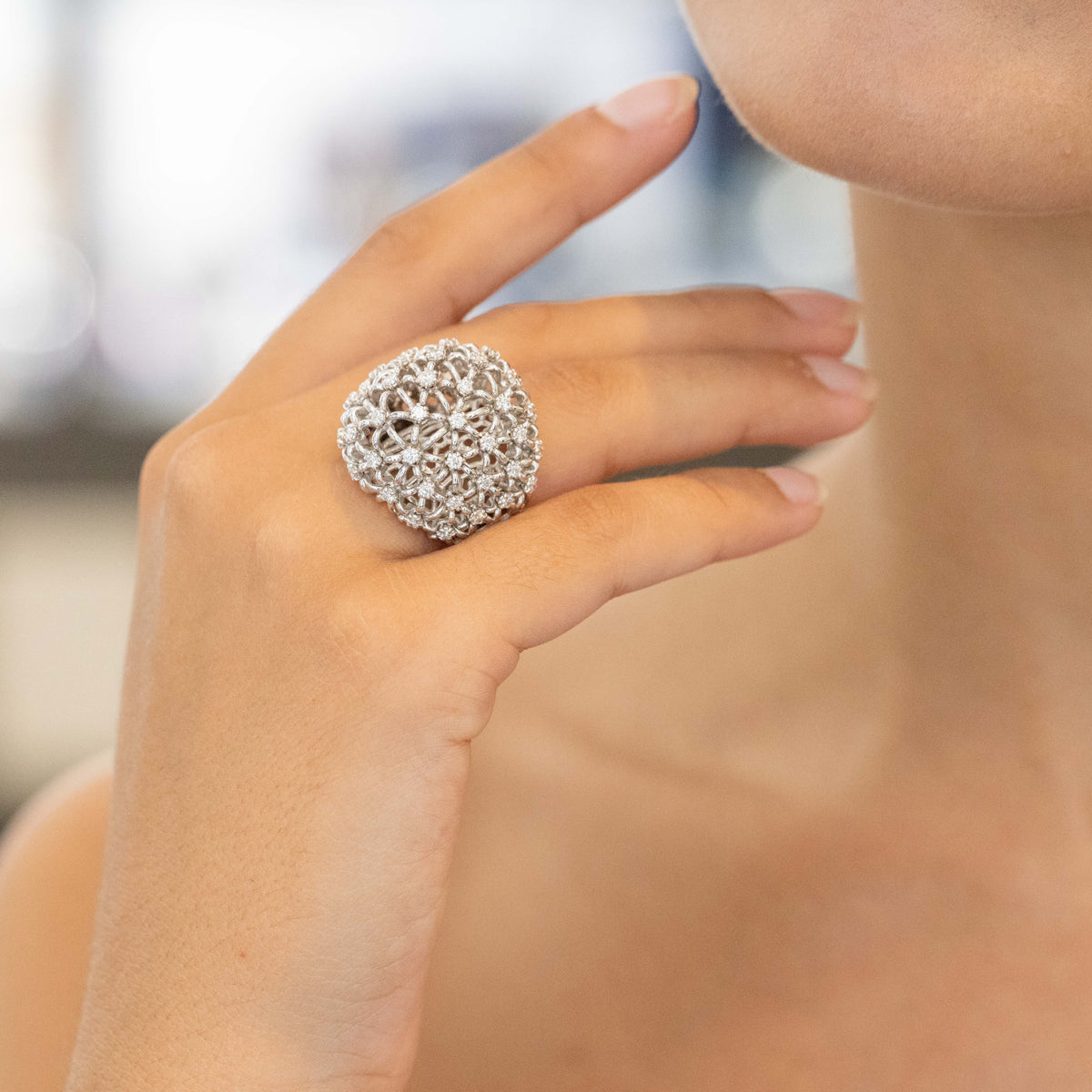 18kt White Gold Band Ring Interspersed with Diamonds