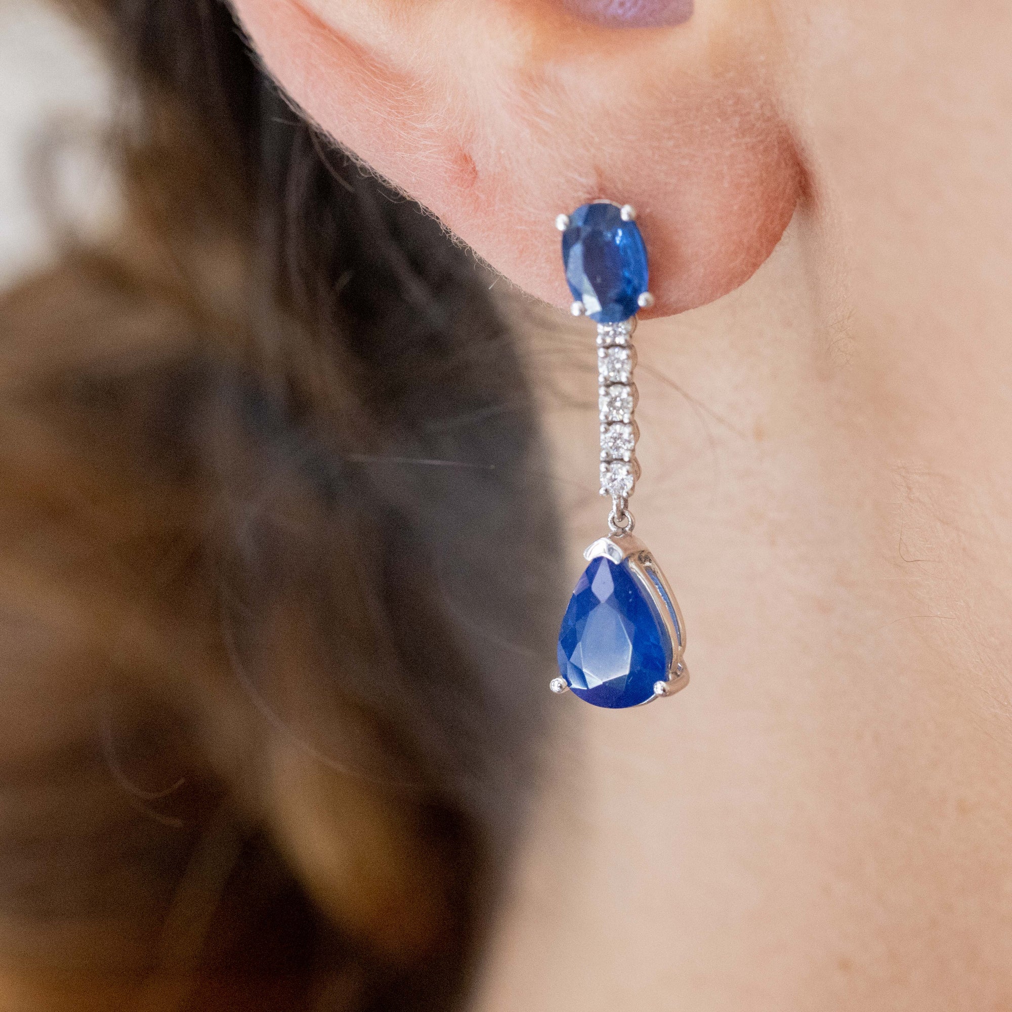 Orecchini Pendenti Cuore Con Cuore E Cristalli - Placcati Oro, Per Donna E Regali Orecchini Pendenti A Goccia Orecchini Pendenti Cuore Con Cuore E Cristalli - Placcati Oro, Per Donna E Regali Orecchini Pendenti A Goccia