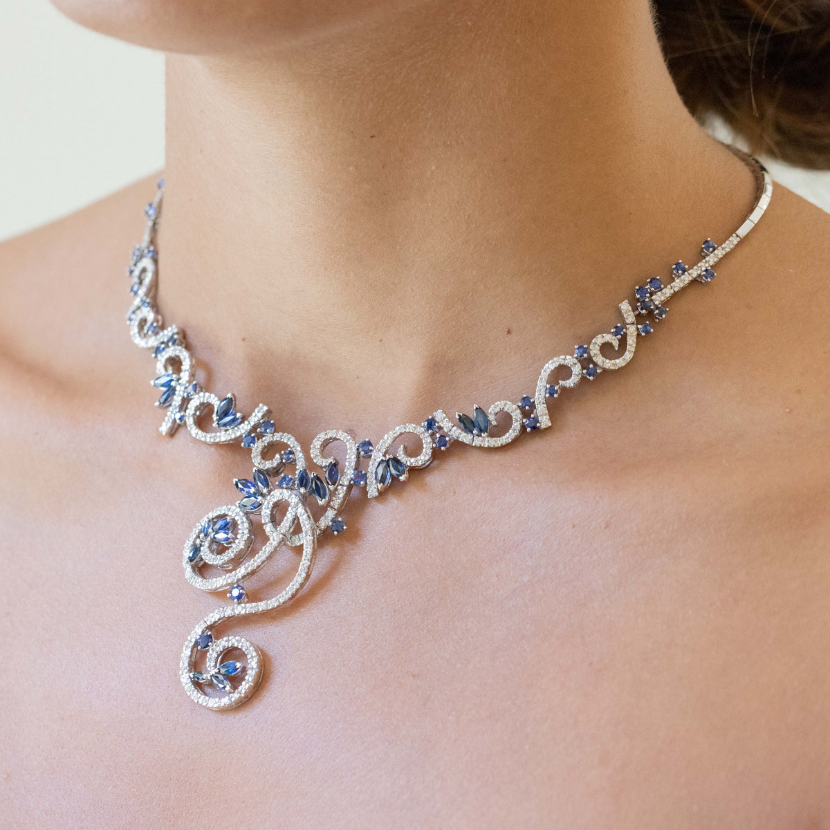 Essence Collier Necklace in 18k White Gold with Drop and Round Brilliant Cut Sapphires