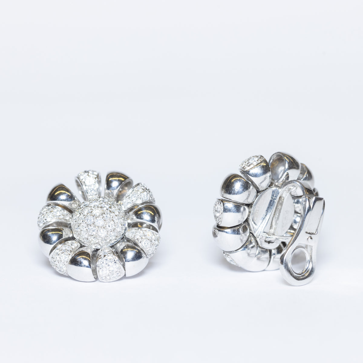 18KT White Gold Flower Fantasy Earrings with Central Diamond Pavè and Gold and Diamond Petals