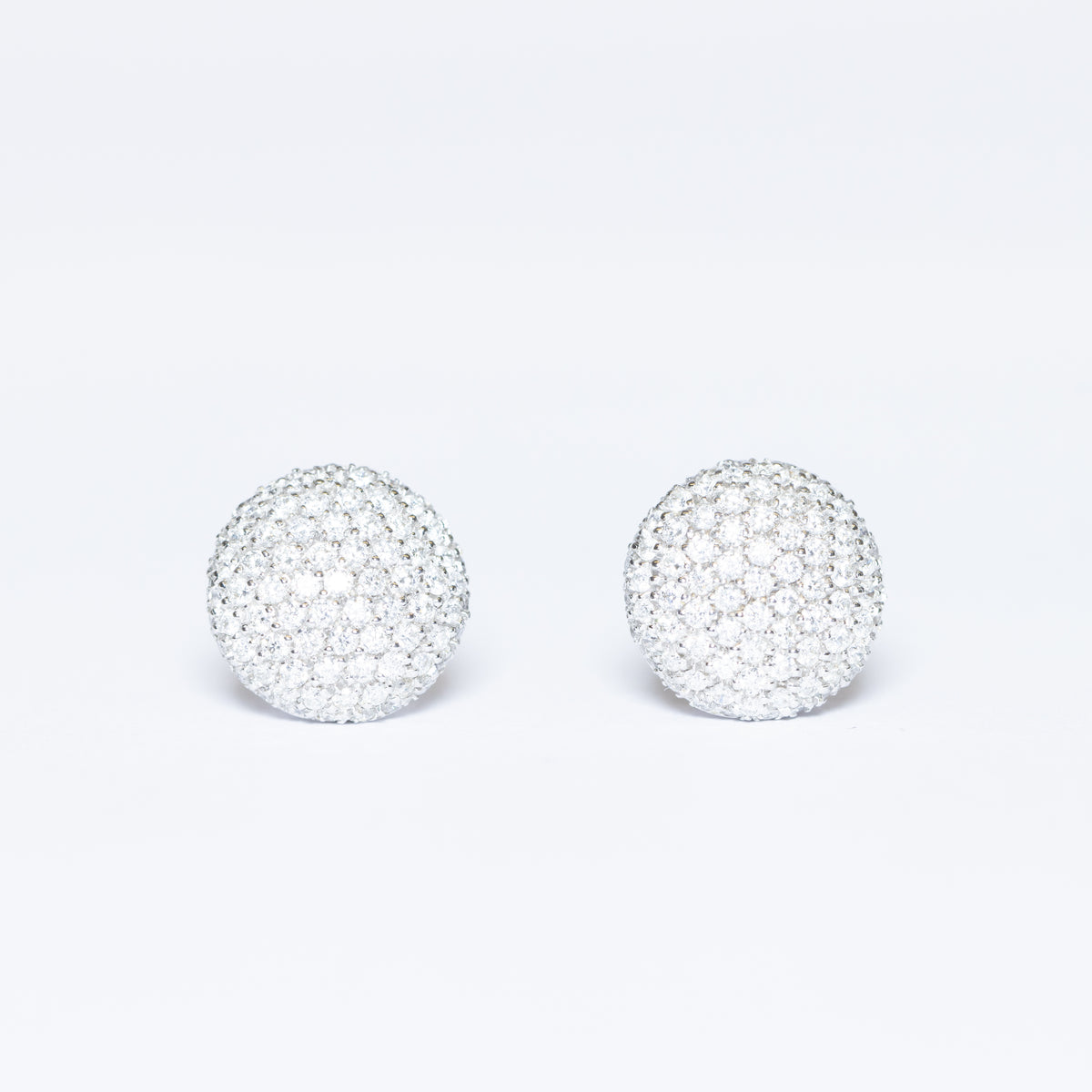 18KT White Gold Earrings with Diamond Pavé