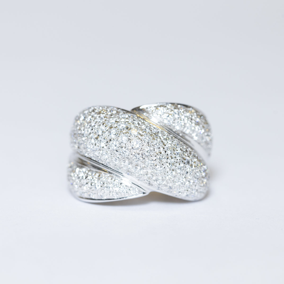 18KT White Gold Love Weave Band Ring with Brilliant Cut Diamonds