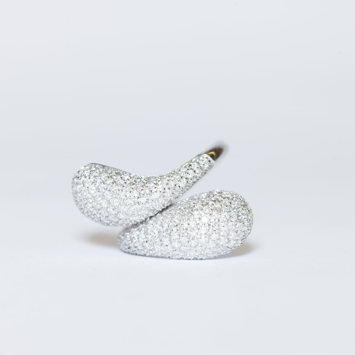 Anello Contrariè in Oro Bianco 18 kt e Diamanti