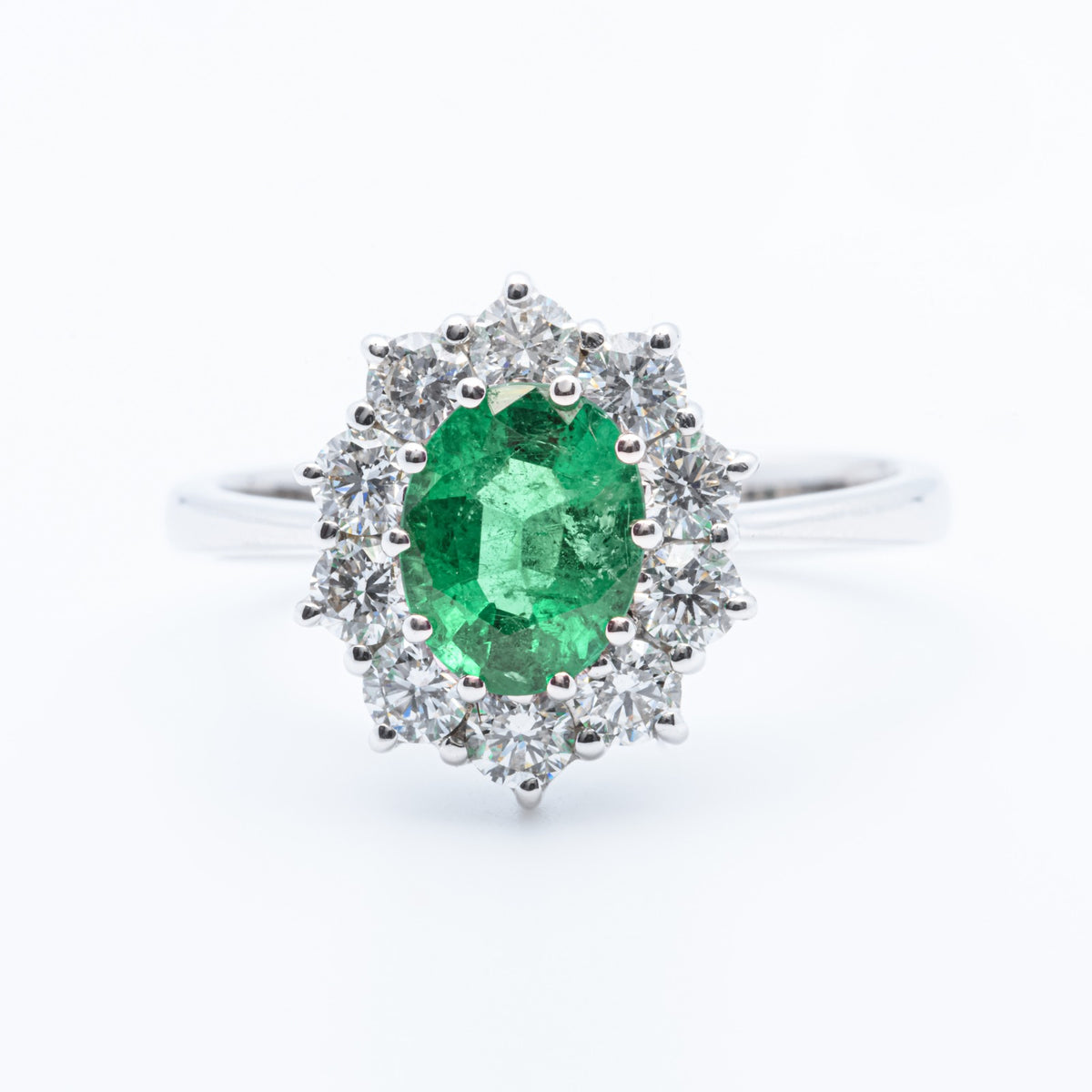 Anello Smeraldo 1,21 ct Contornato Diamanti 0,82 ct in oro bianco 18 kt