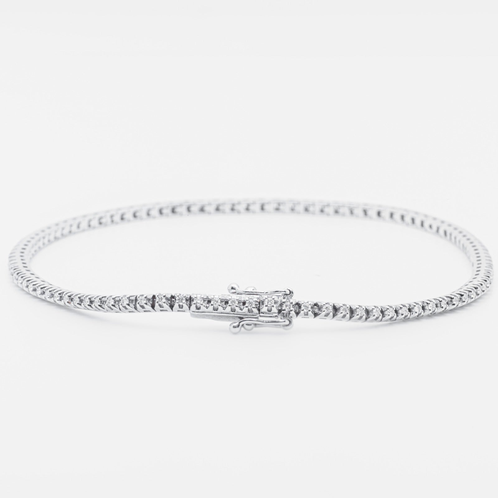 Bracciale Tennis in oro bianco 18 kt con diamanti da 0,91 kt