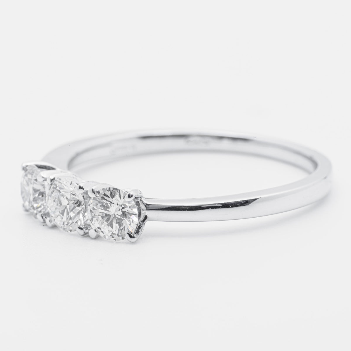 Trilogy Ring with 18kt White Gold Brilliant Cut Diamonds